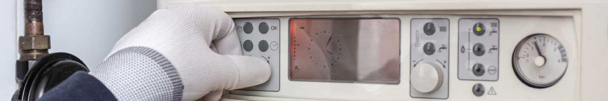 Eine jährliche Wartung durch einen Heizungstechniker ist sinnvoll Wertung